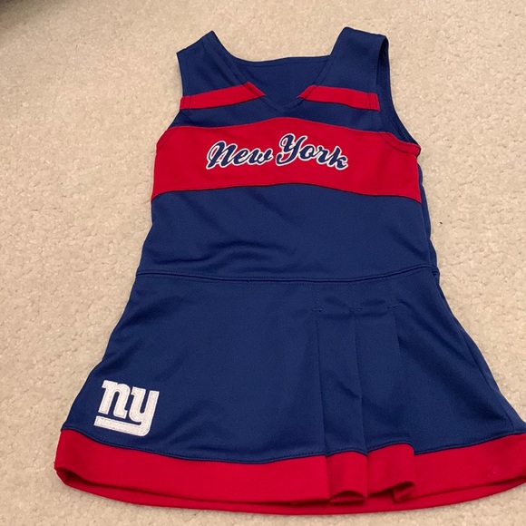 NY Giants cheerleader 24M - Picture 1 of 1